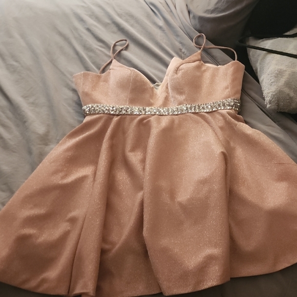 Dresses & Skirts - Charming Rose Gold  Formal Dress with Sparkling Accents